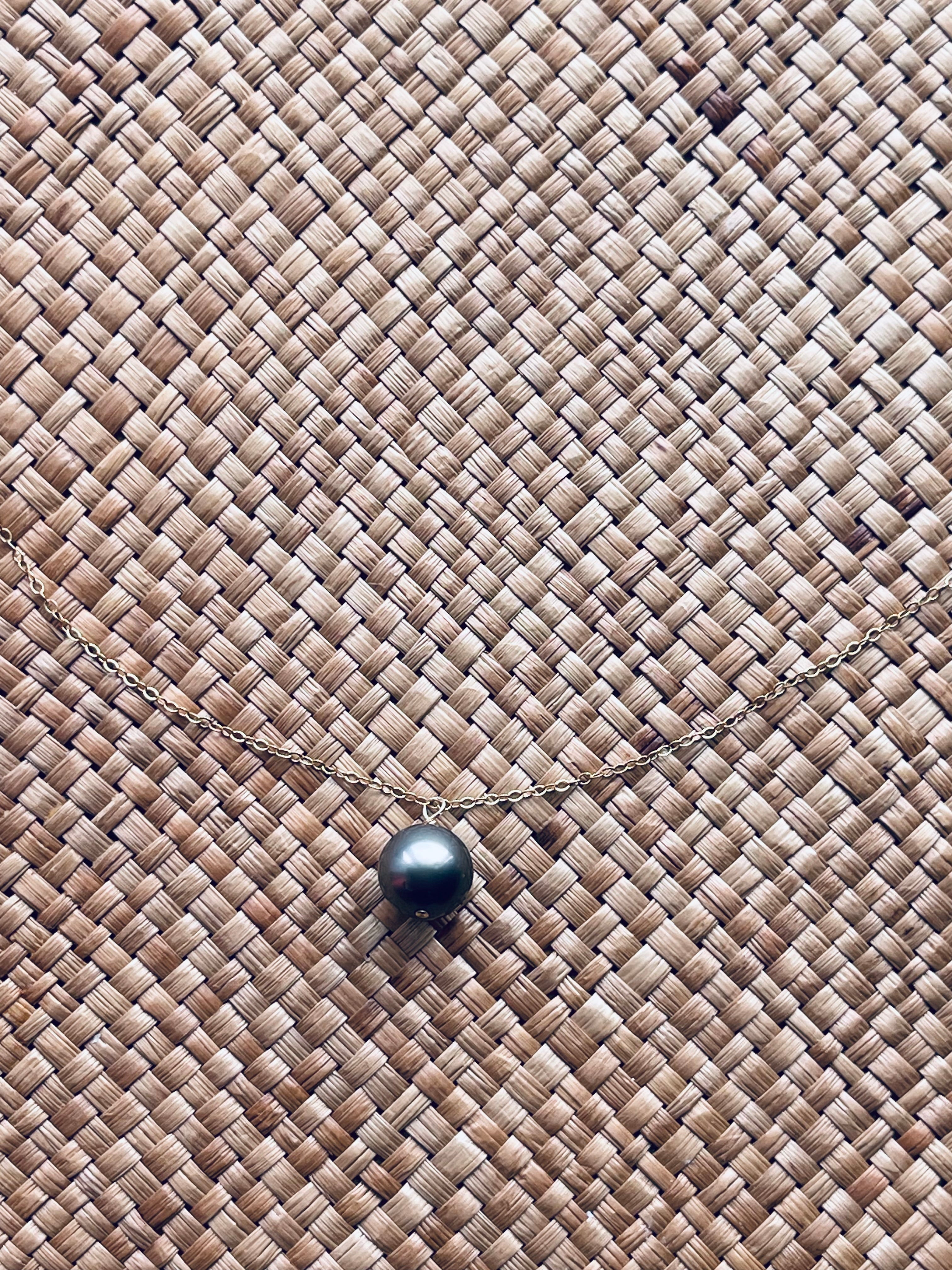 Single Tahitian Pearl Necklace