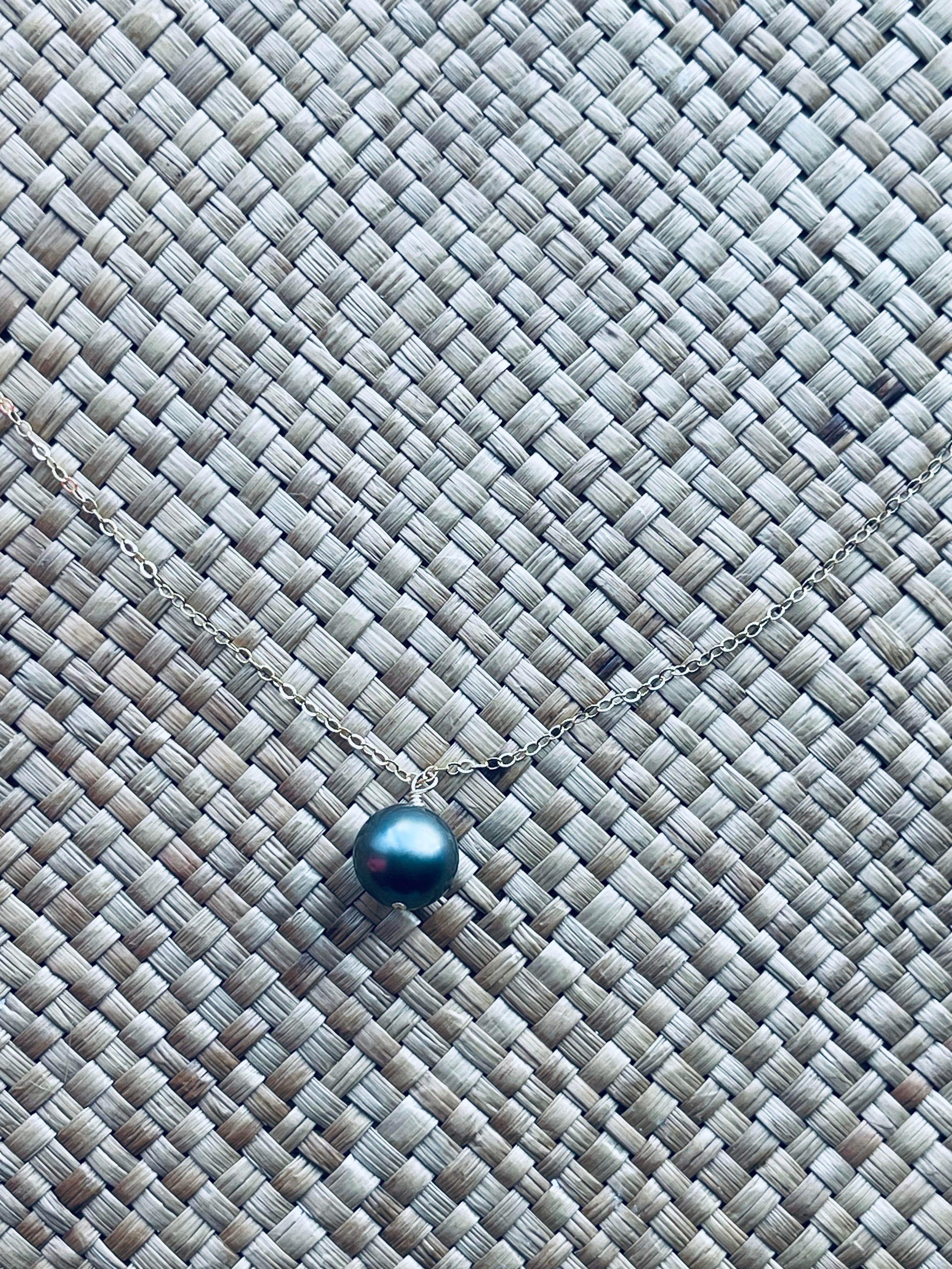 Single Tahitian Pearl Necklace