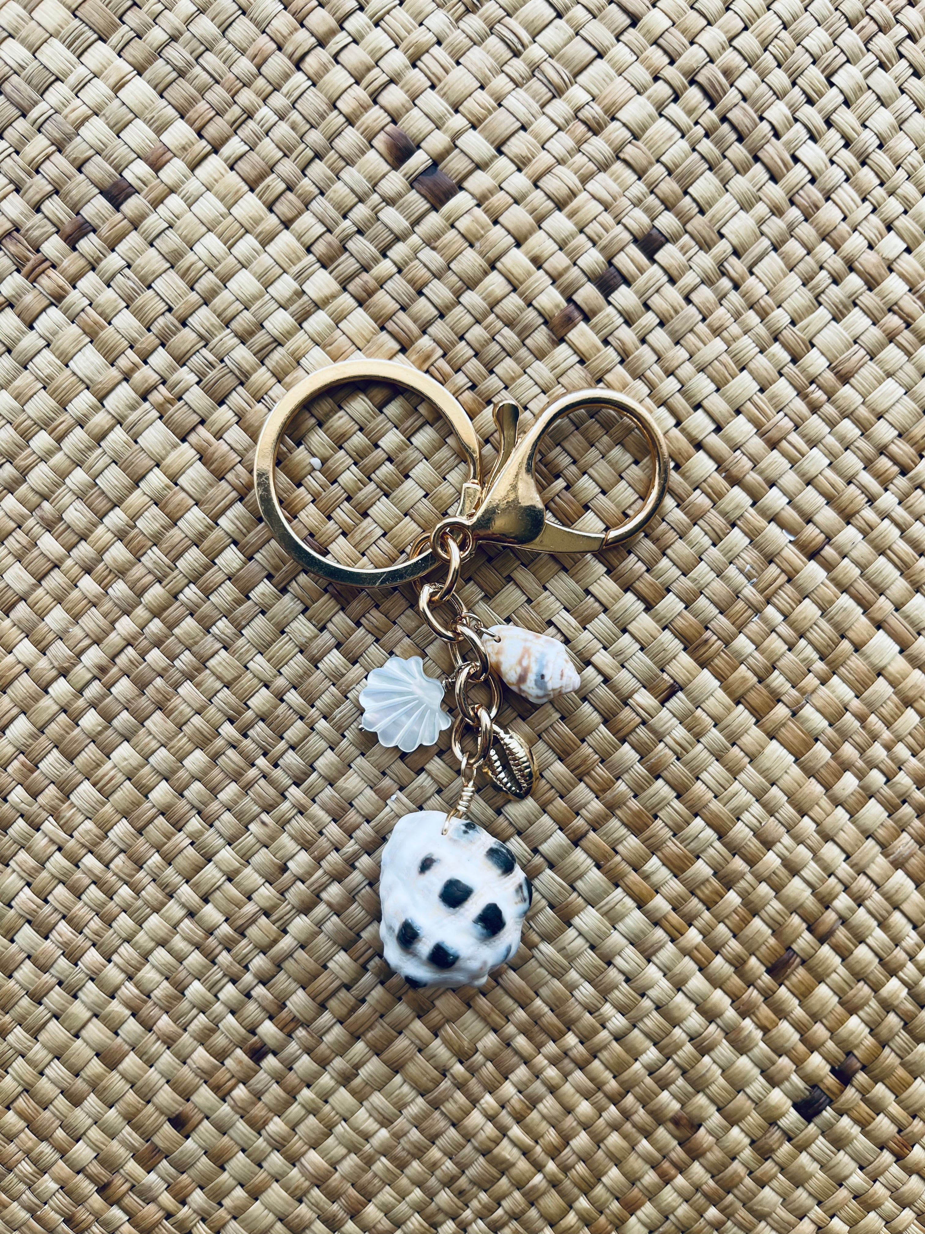 Shell Keychains - Short