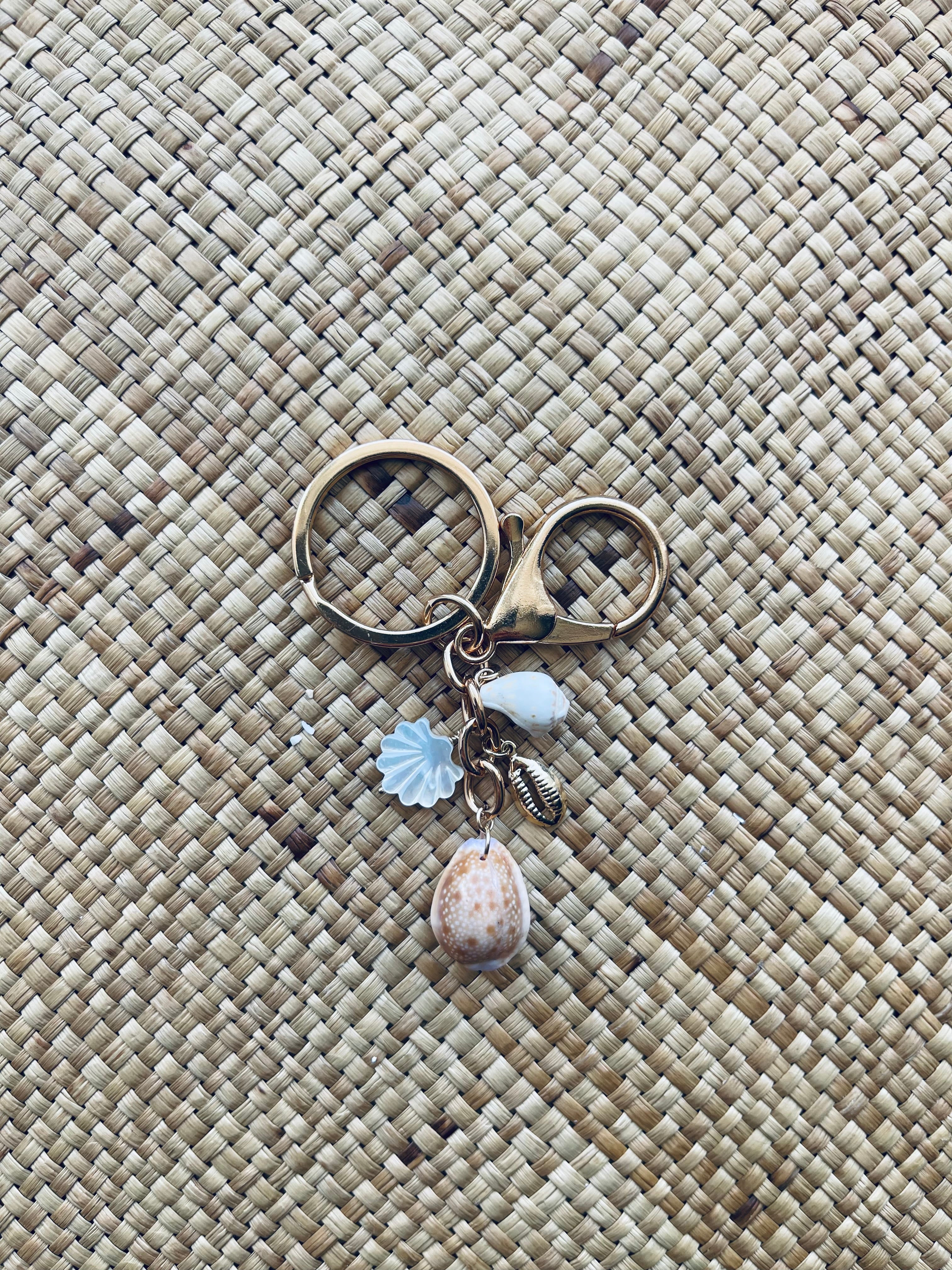 Shell Keychains - Short