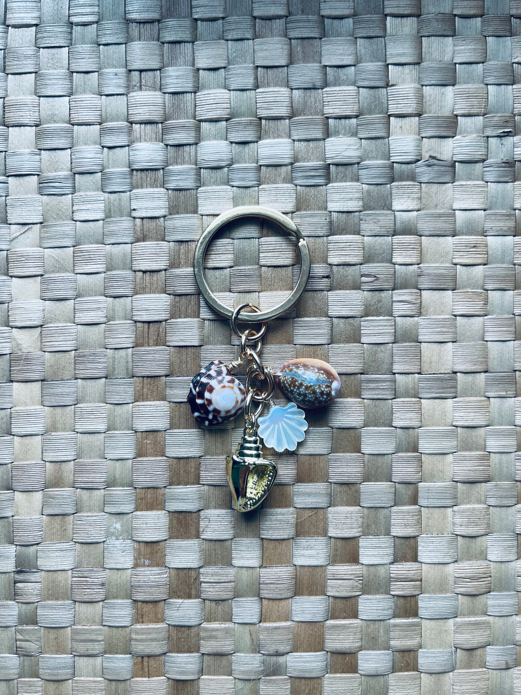 Shell Keychains - Short